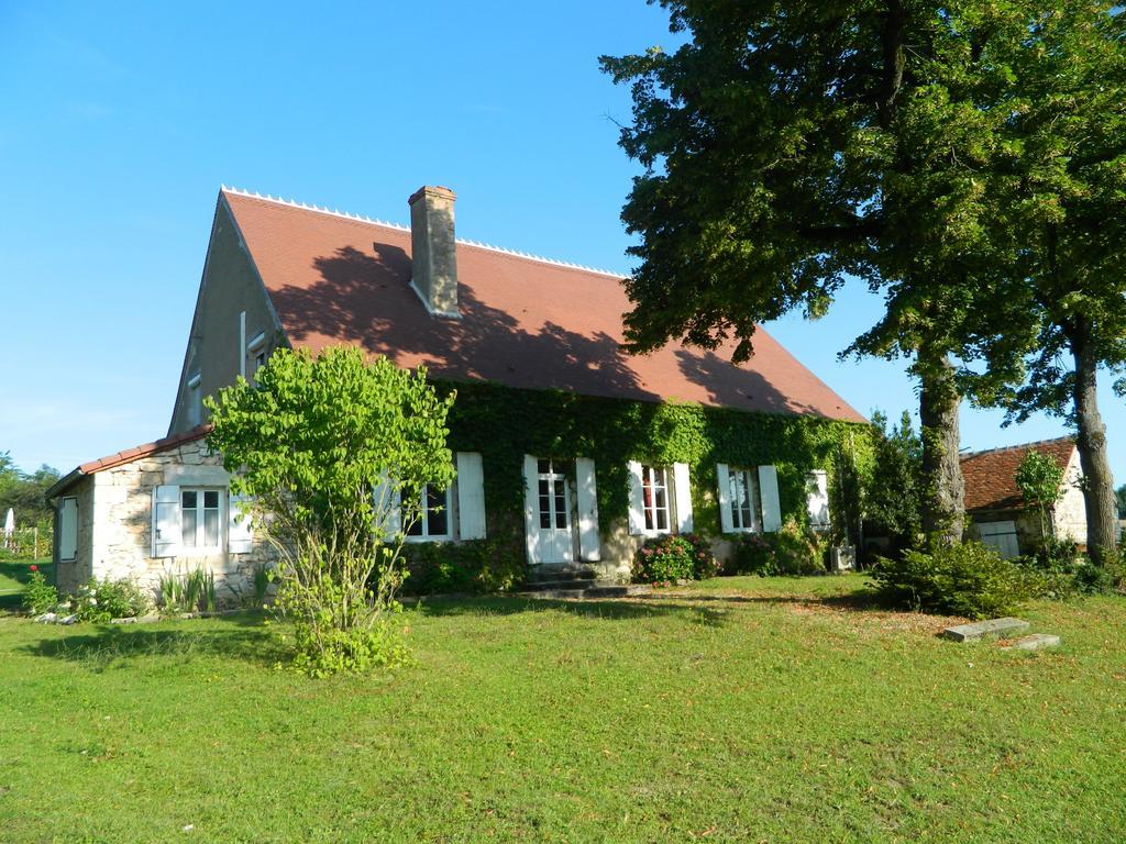 Meubles De Tourisme La Reserve Saint-Pierre-les-Bois Exterior photo